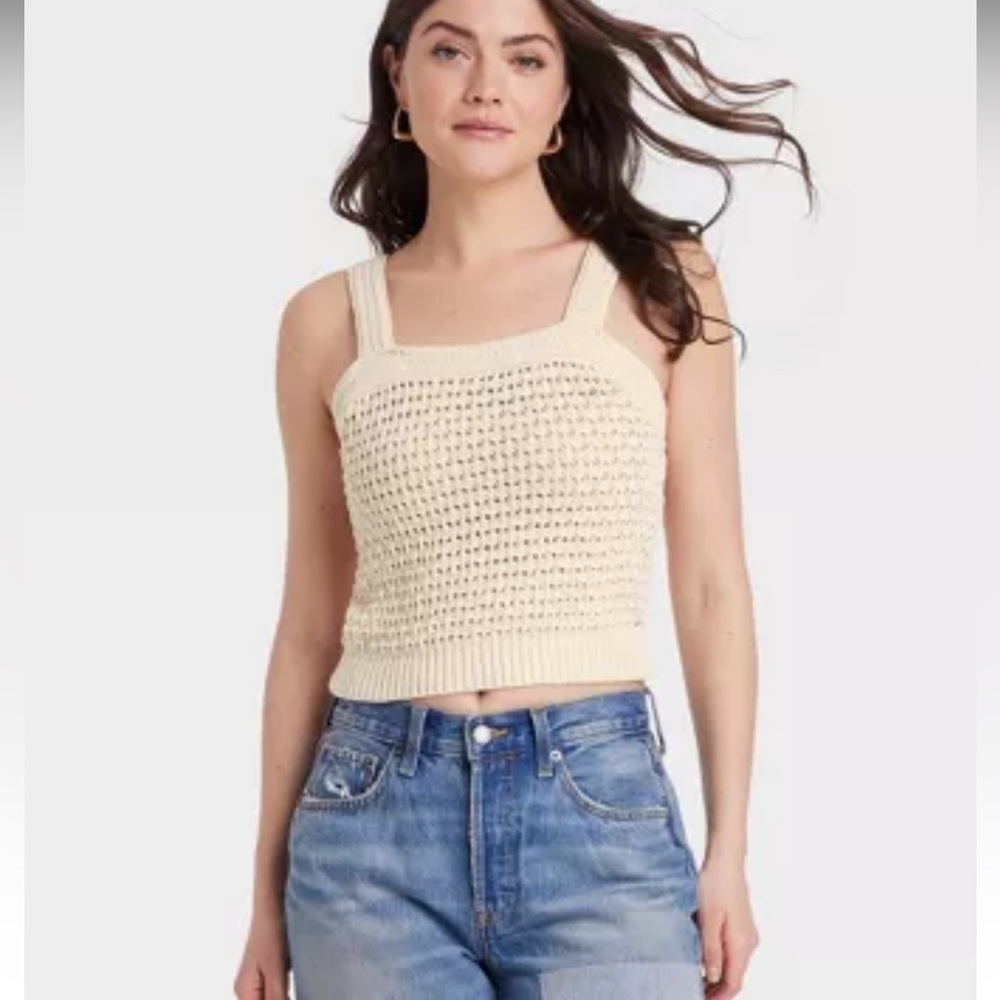 Universal Thread Women's Openwork Sweater Tank‎
